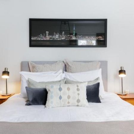 Light-Filled Renovated Villa Walk To Ponsonby Road 오클랜드 외부 사진