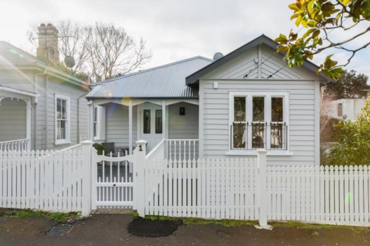 Light-Filled Renovated Villa Walk To Ponsonby Road 오클랜드 외부 사진